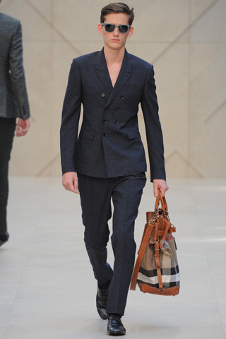 Burberry Prorsum / - 2013